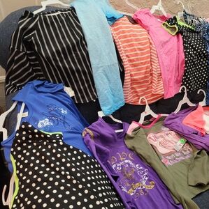 22 Pieces Of Girls Clothing Size Medium 10/12( Brand New) w/tags Excellent